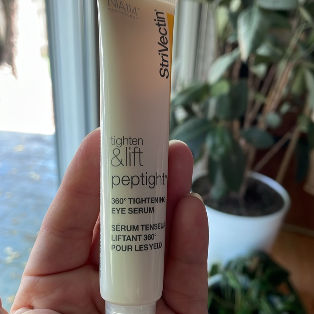 StriVectin Uplifting Wonders duo - tightening neck cream and eye serum - Picture 6 of 6